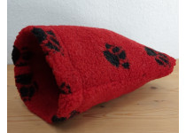 Casper Knuffelzak Red & black paws Small 24 x 27 cm